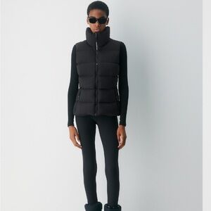 Aritzia SuperSnug Puff™ Vest - cliMATTE™